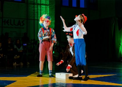 Jahresabschlussfeier der Kindersportschule - Auftritt der Profilgruppe Zirkus.