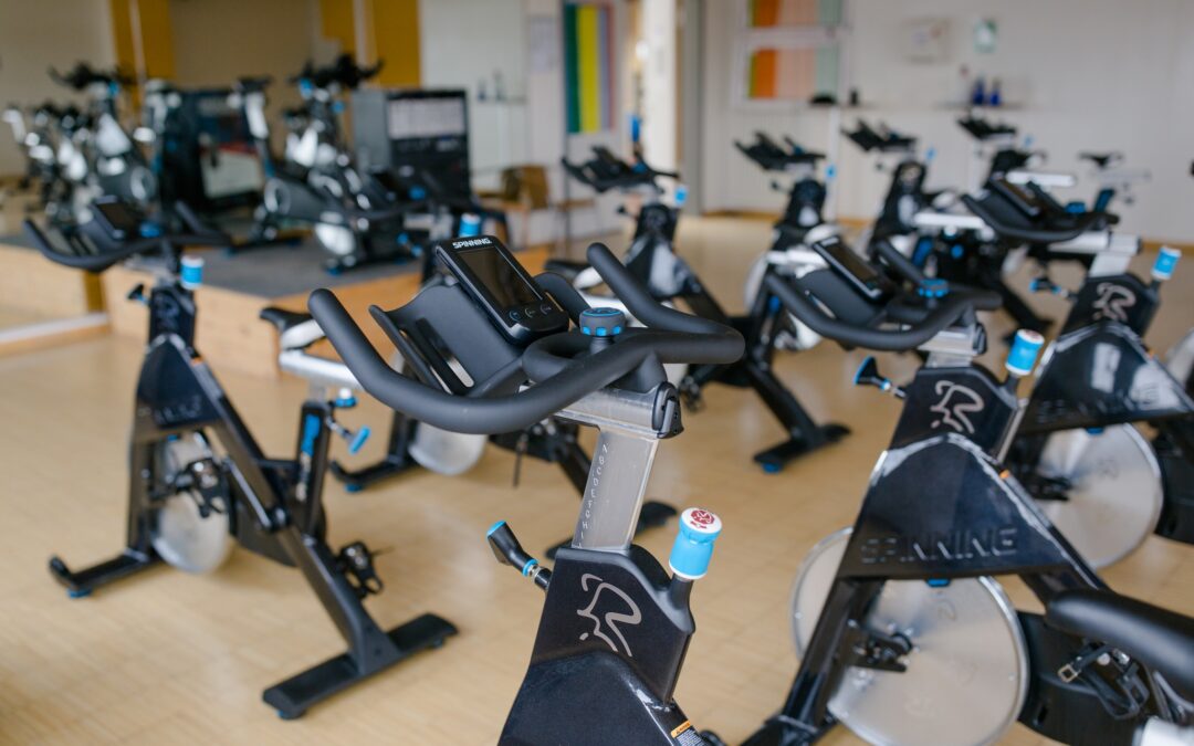 Indoor Cycling bei Sommerhitze